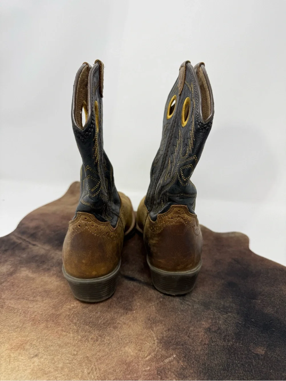 Ariat Kids' Heritage Roughstock Western Boots Sz 2 (QFGLCA)